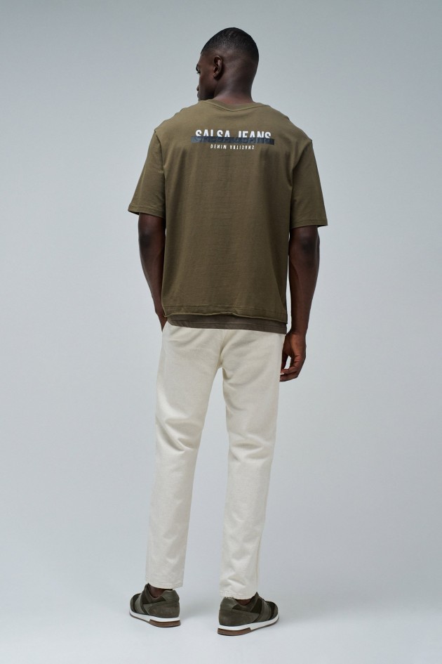 T-SHIRT COM BRANDING