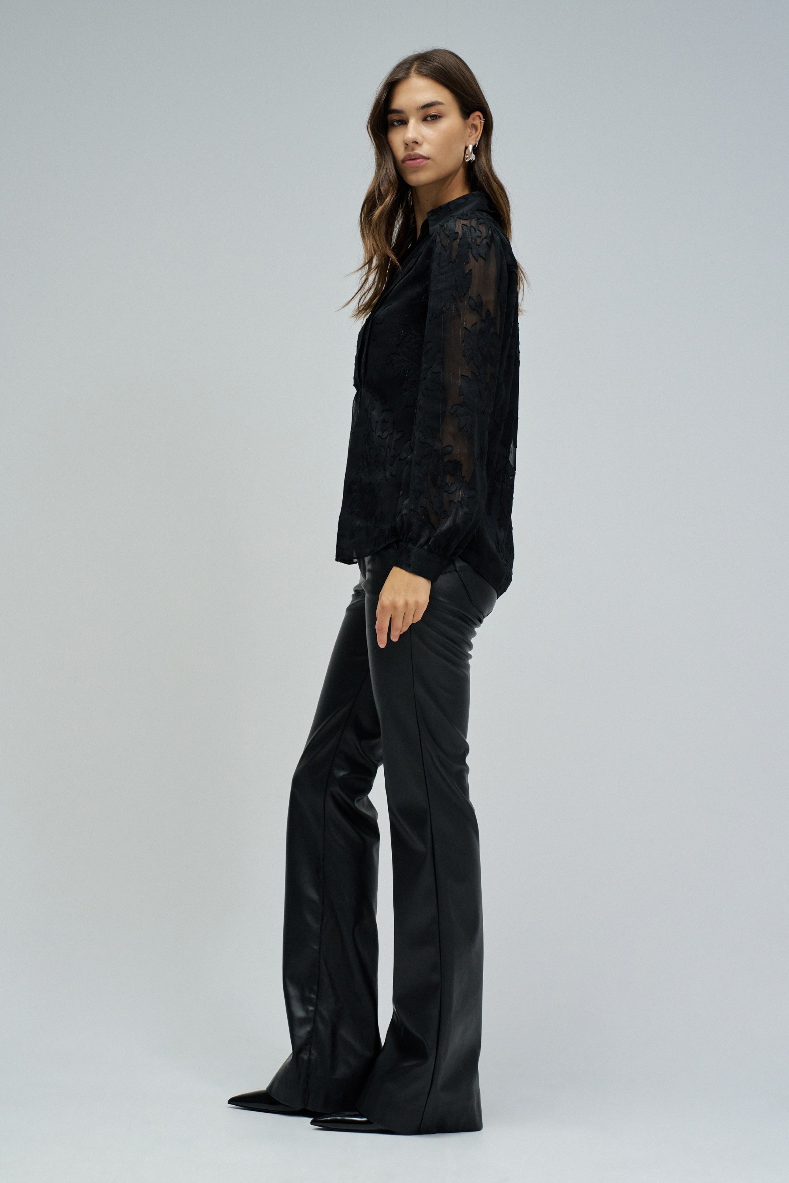 BLUSA COM JACQUARD