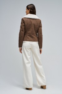 BLOUSON EN SIMILI CUIR
