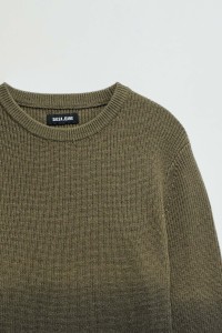 CAMISOLA DE LÃ COM EFEITO GRADIENTE CAMISOLA DE LÃ COM EFEITO GRADIENTE