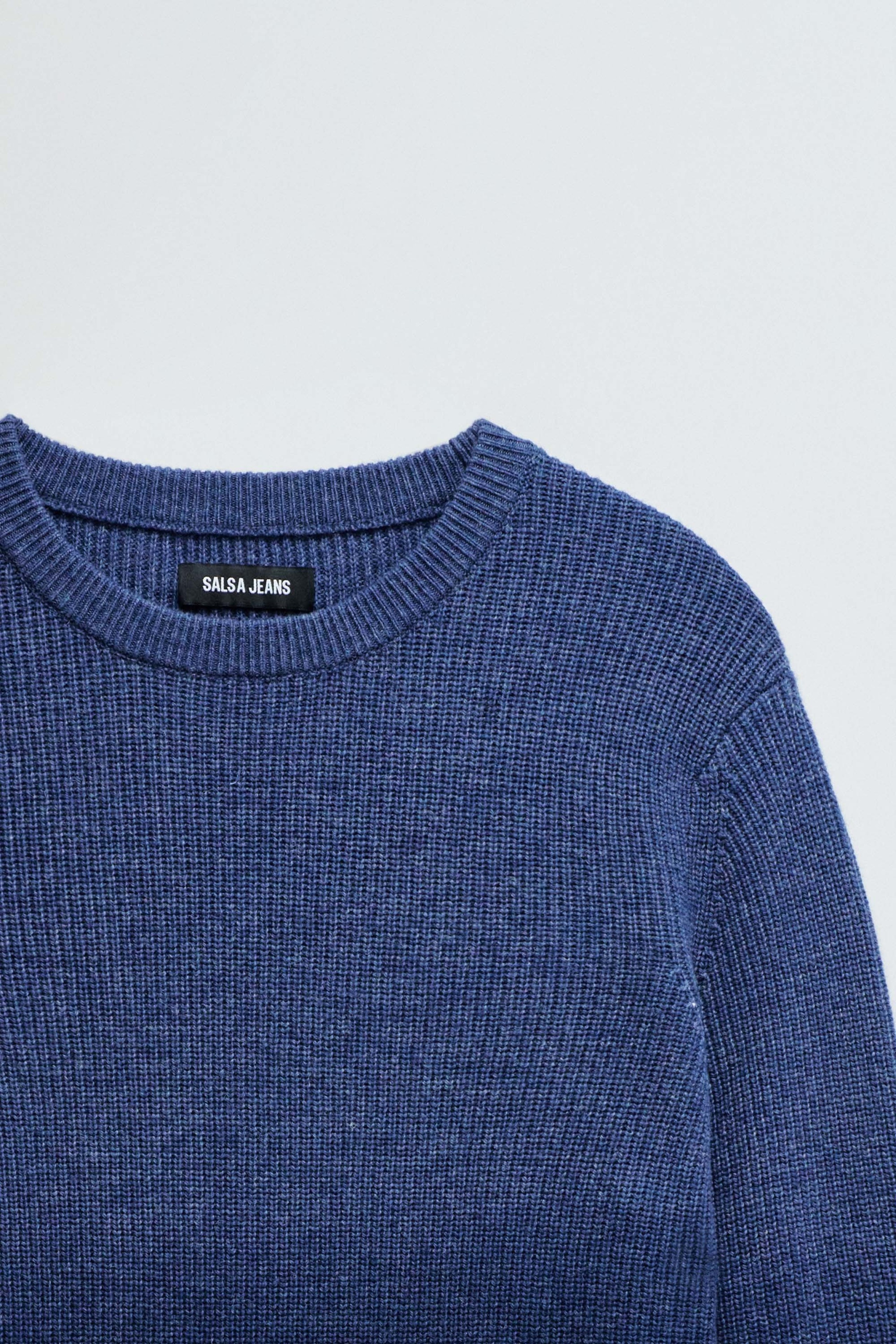 CAMISOLA DE LÃ COM EFEITO GRADIENTE