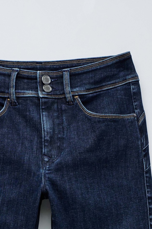JEAN SECRET PUSH IN SKINNY