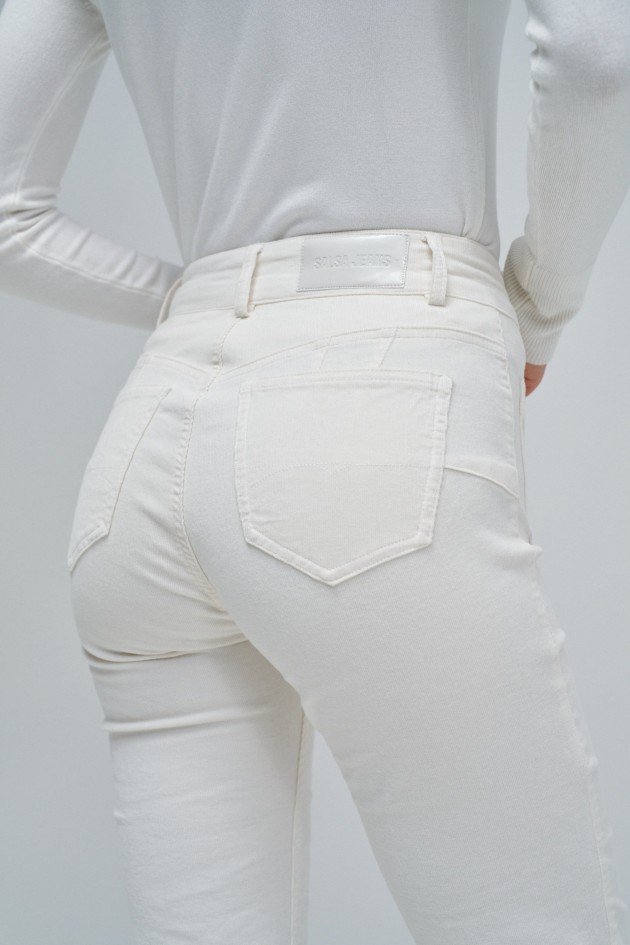 JEAN DESTINY PUSH UP FLARE EN VELOURS CÔTELÉ
