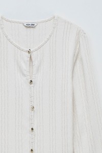 TEXTURED SWEATER