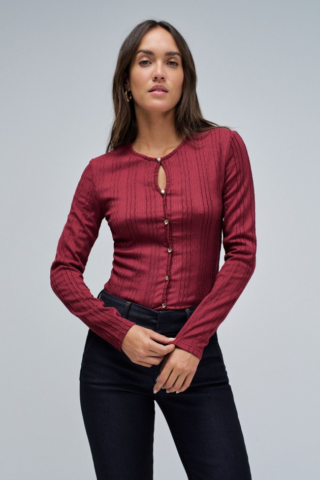 TEXTURED SWEATER