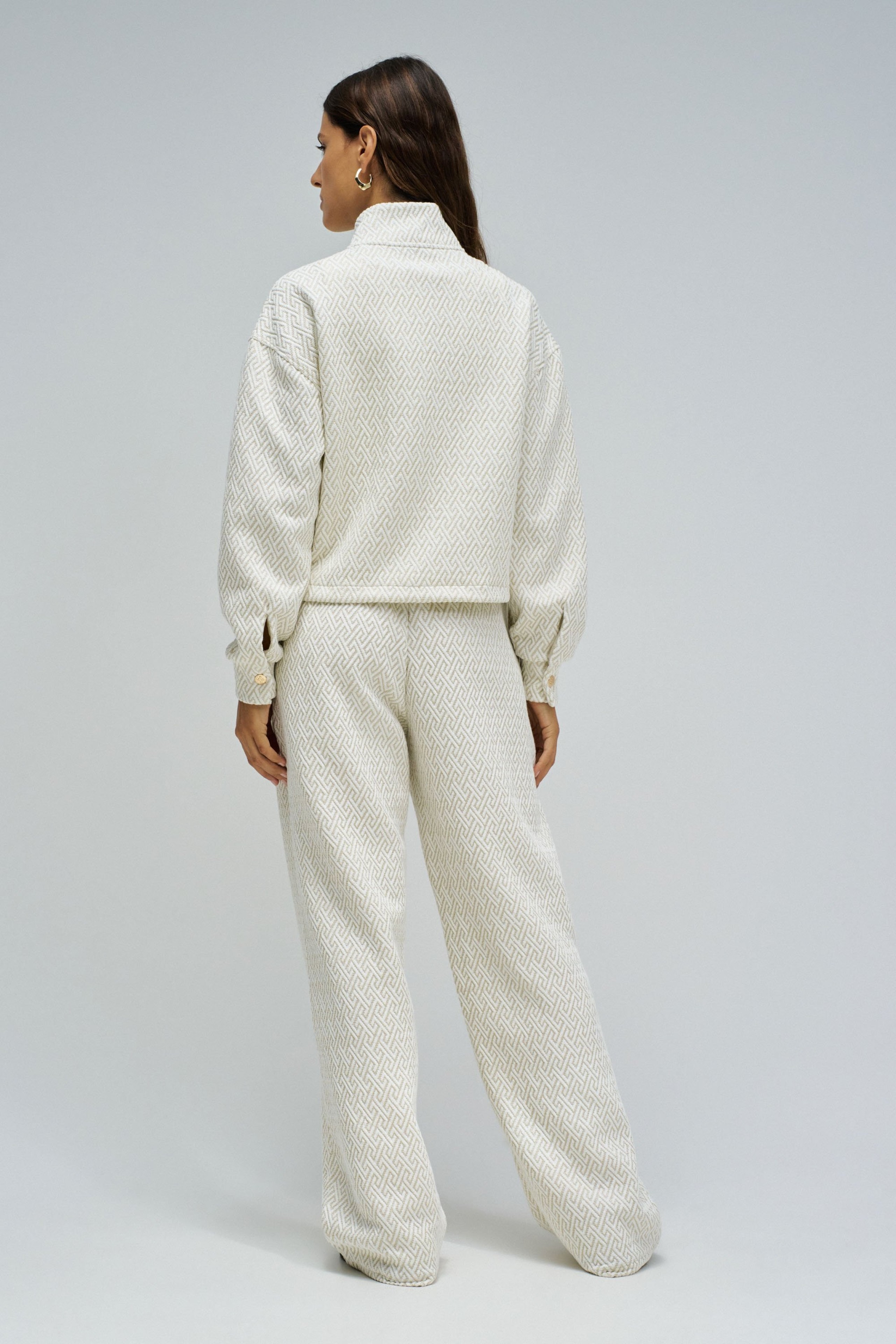 CASACO DE FELPA COM JACQUARD