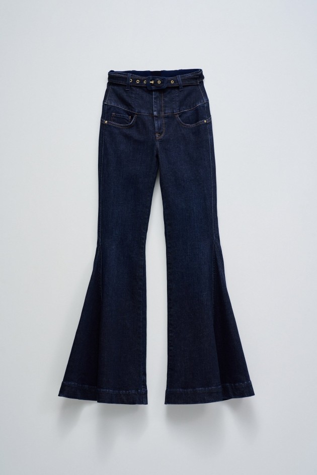 DIVA FAITH PUSH IN FLARE JEANS