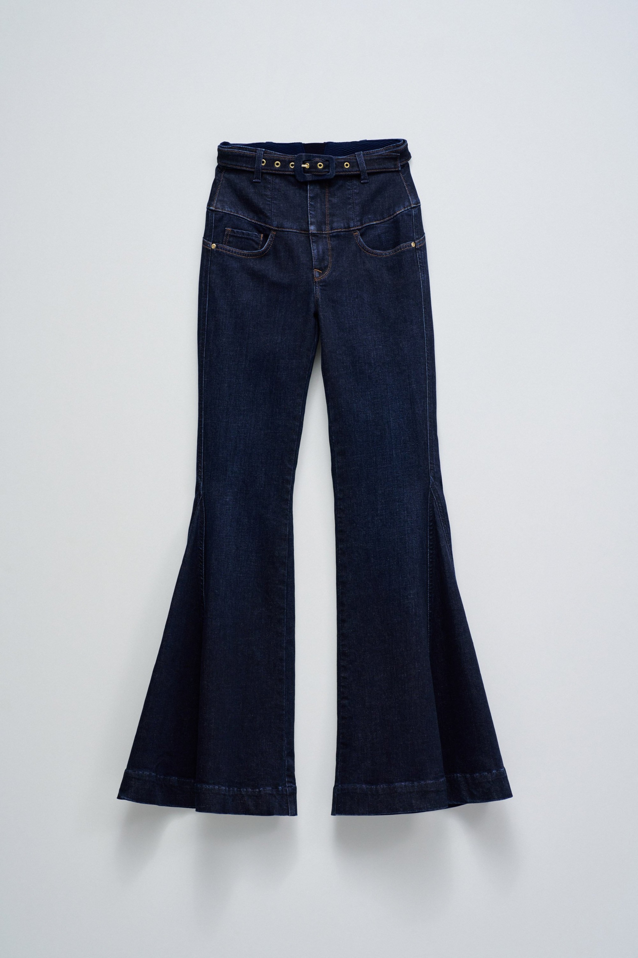 DIVA FAITH PUSH IN FLARE JEANS