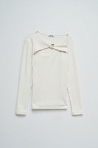 RIBBED KNIT SWEATER