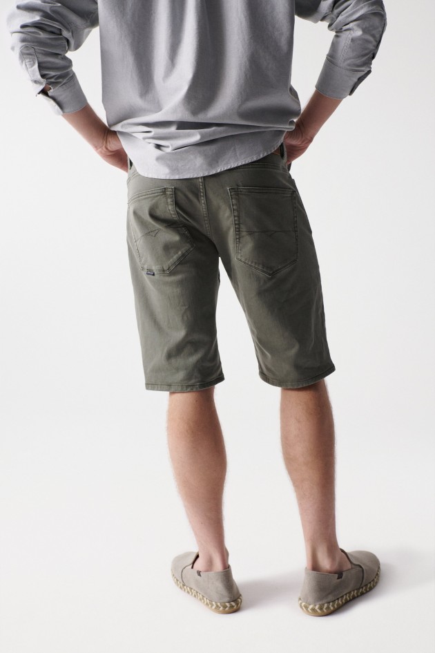 PANTALÓN CORTO VAQUERO REGULAR VERDE S-ACTIV