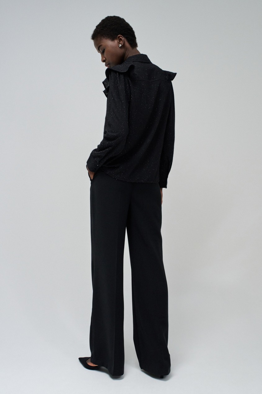 BLUSE MIT VOLANTS