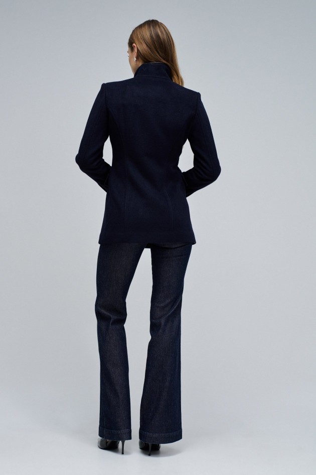 VESTE EN LAINE COURTE