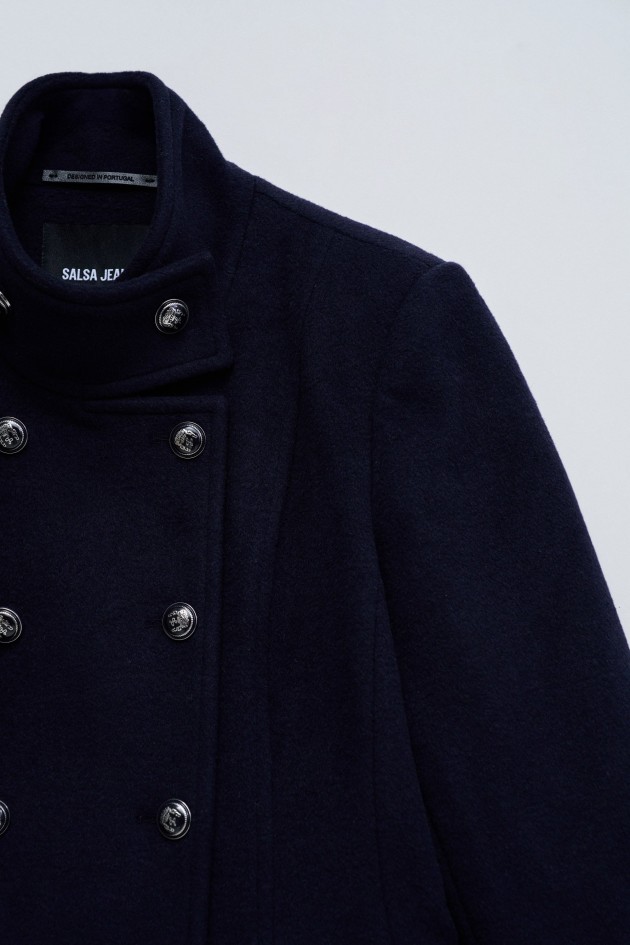 VESTE EN LAINE COURTE