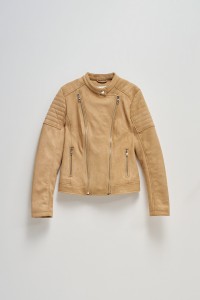 CASACO EFEITO SUEDE