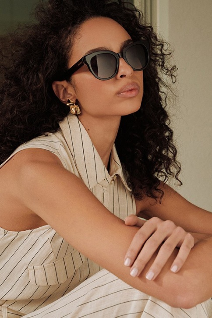 �CULOS DE SOL SLEEK