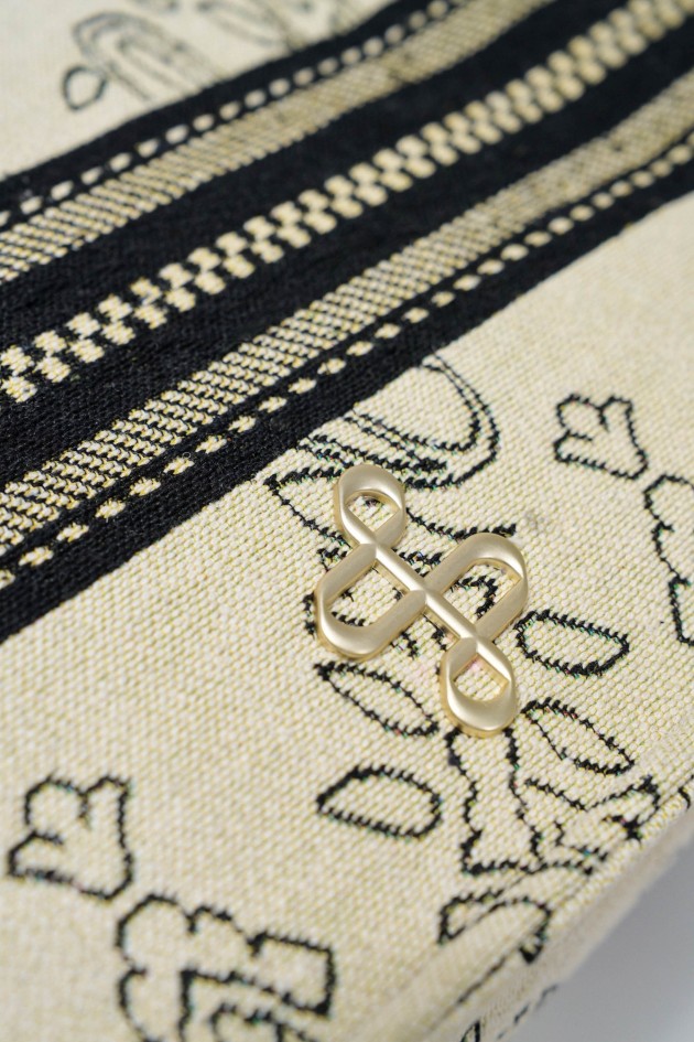 TASCHE MIT JACQUARD-STICKEREI