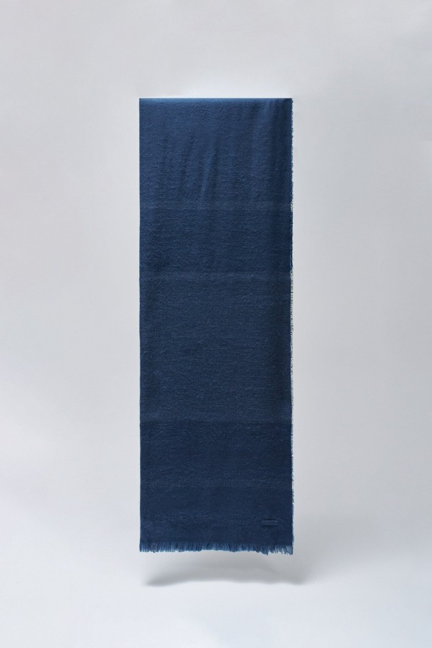 REVERSIBLE SCARF