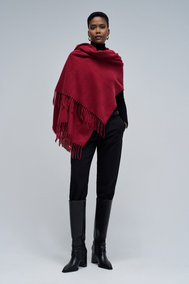 SCARF WITH FRINGES