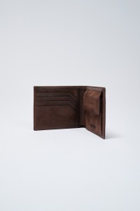 PORTEFEUILLE EN CUIR