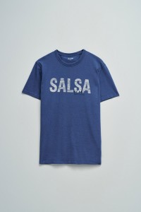 T-SHIRT AVEC BRANDING