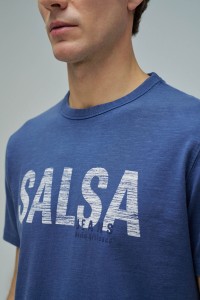 T-SHIRT AVEC BRANDING
