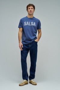 T-SHIRT AVEC BRANDING