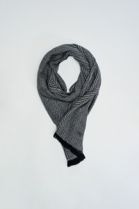 �CHARPE EN LAINE