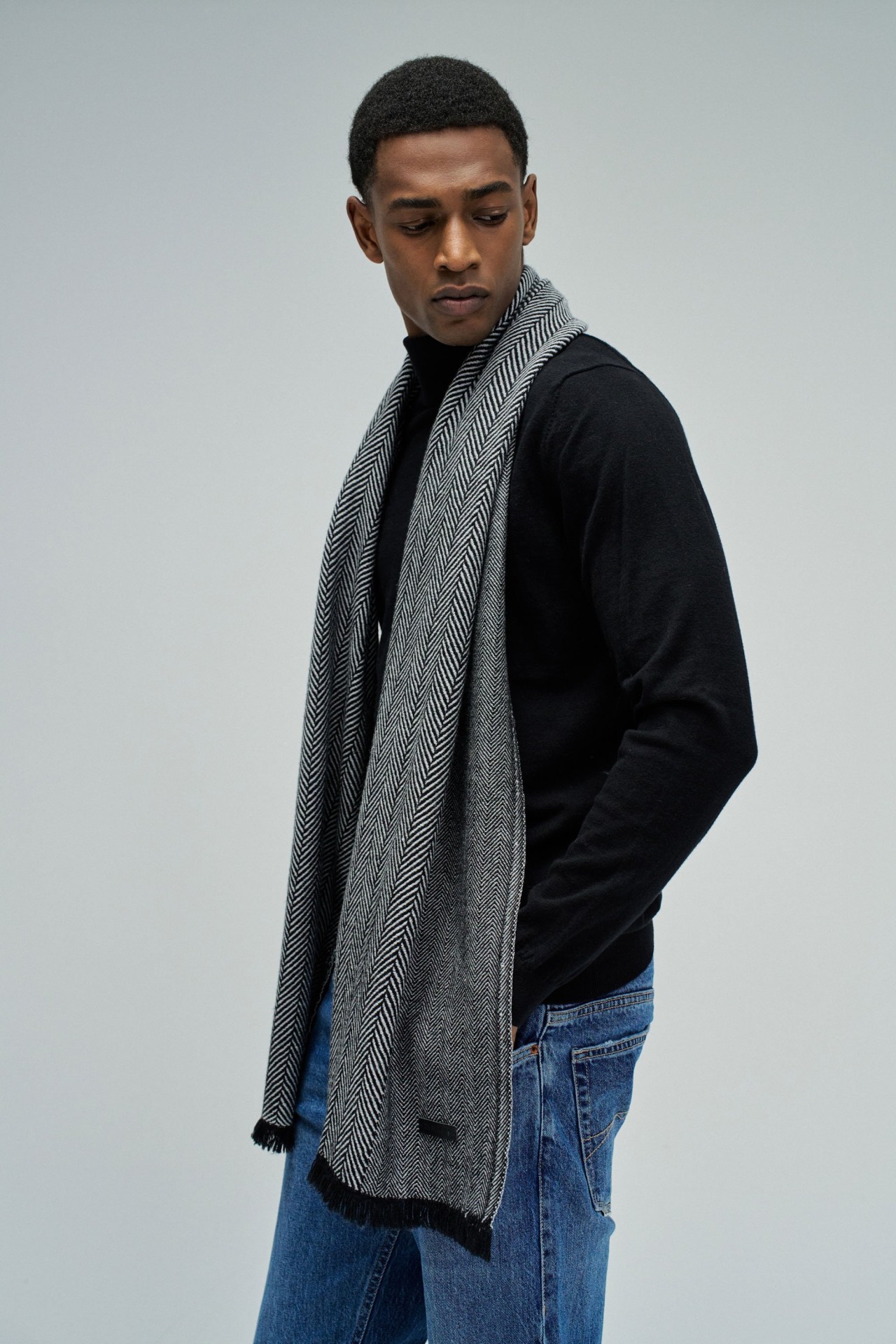 �CHARPE EN LAINE
