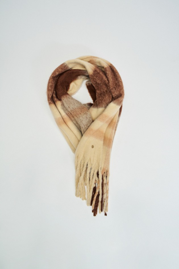 CHECKED SCARF