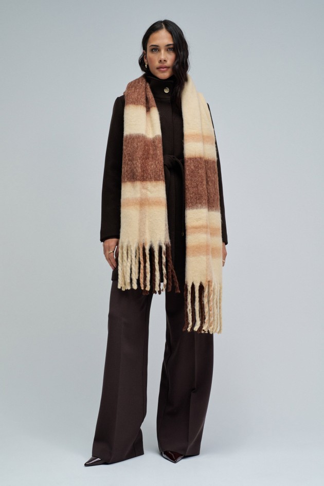 CHECKED SCARF
