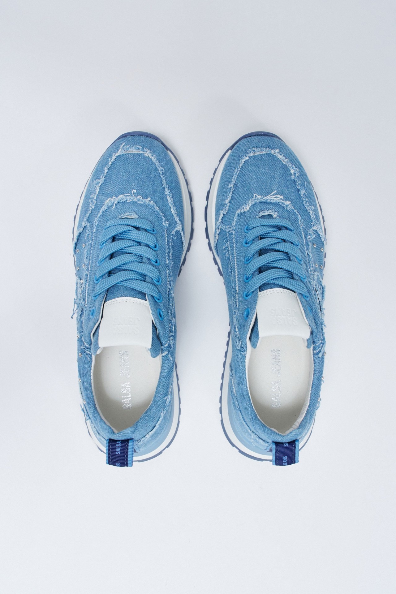 SAPATILHAS EM DENIM