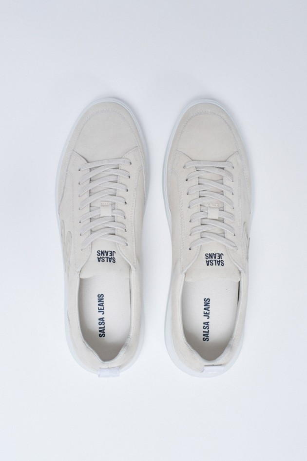 CHAUSSURES EN CUIR