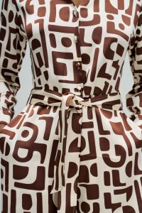 SATIJNEN JUMPSUIT MET PATROON SATIJNEN JUMPSUIT MET PATROON