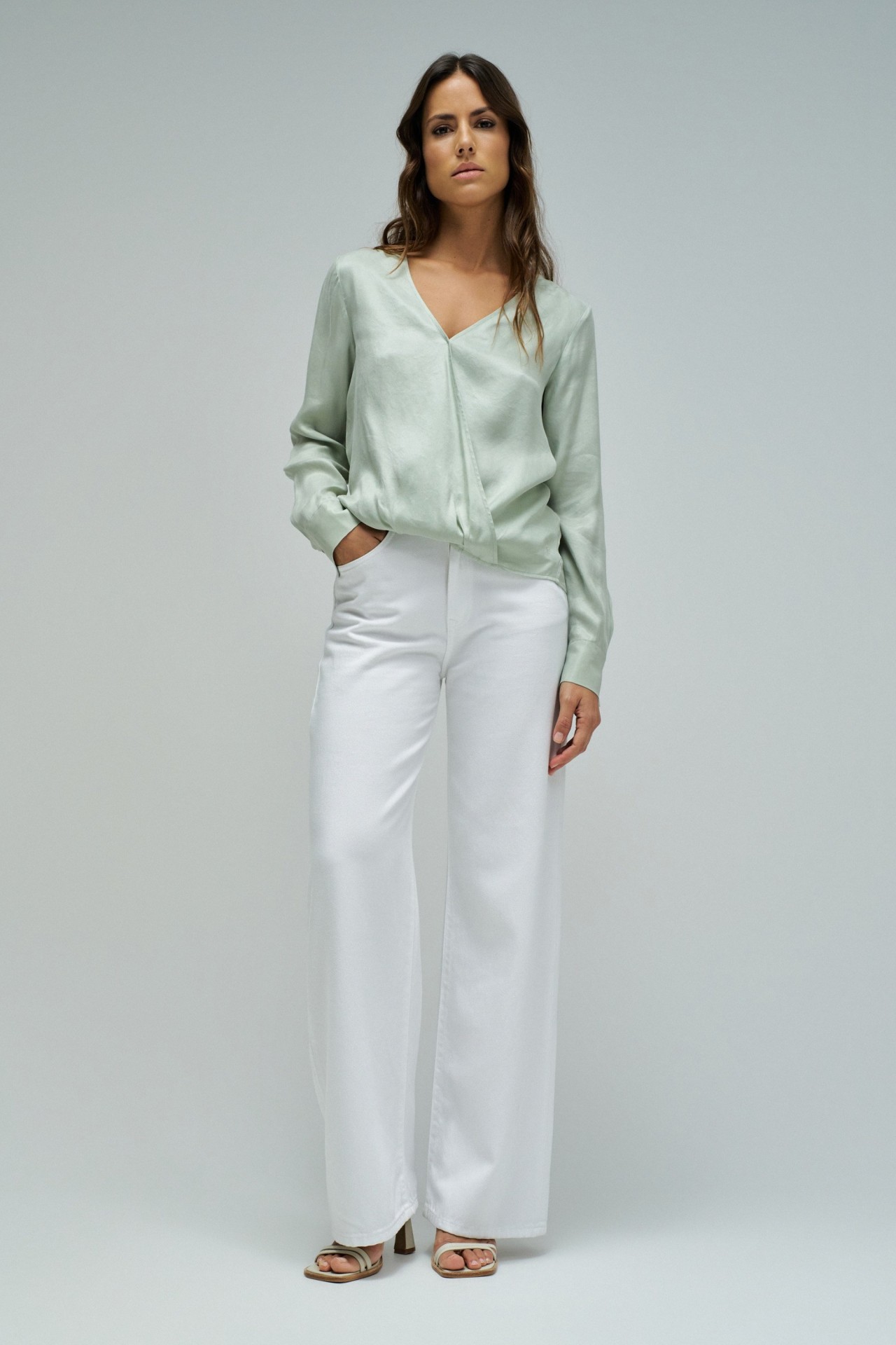 BLUSA ACETINADA