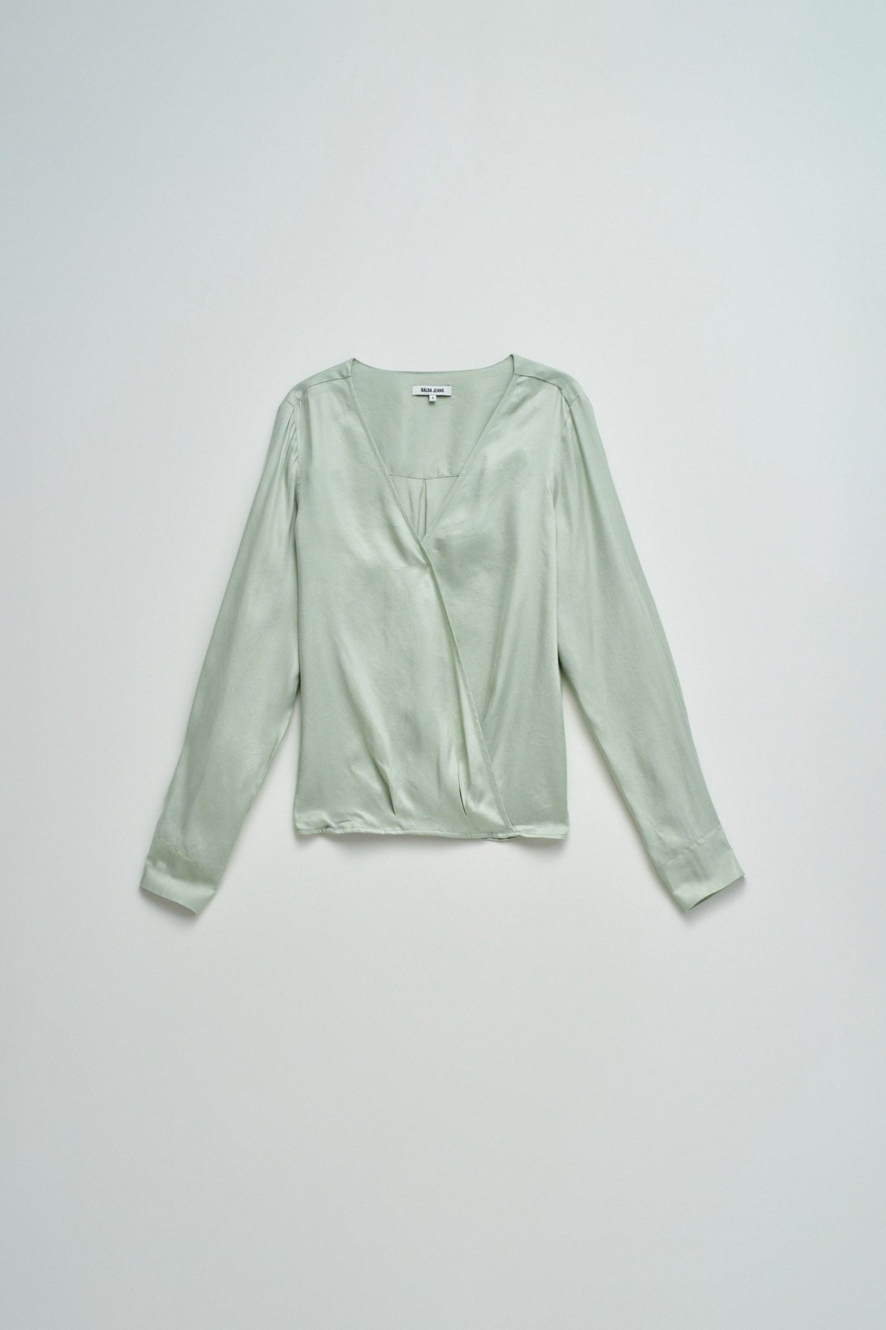 BLUSA ACETINADA