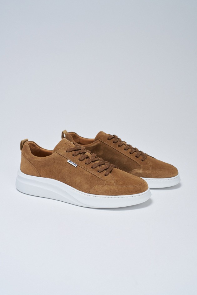 LEATHER TRAINERS