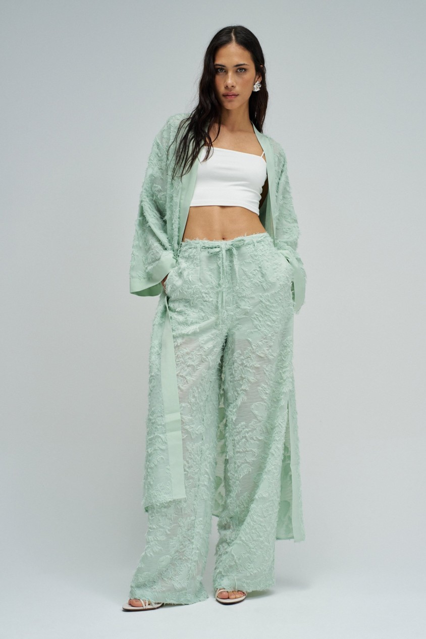 CALÇAS REGULAR FIT COM JACQUARD