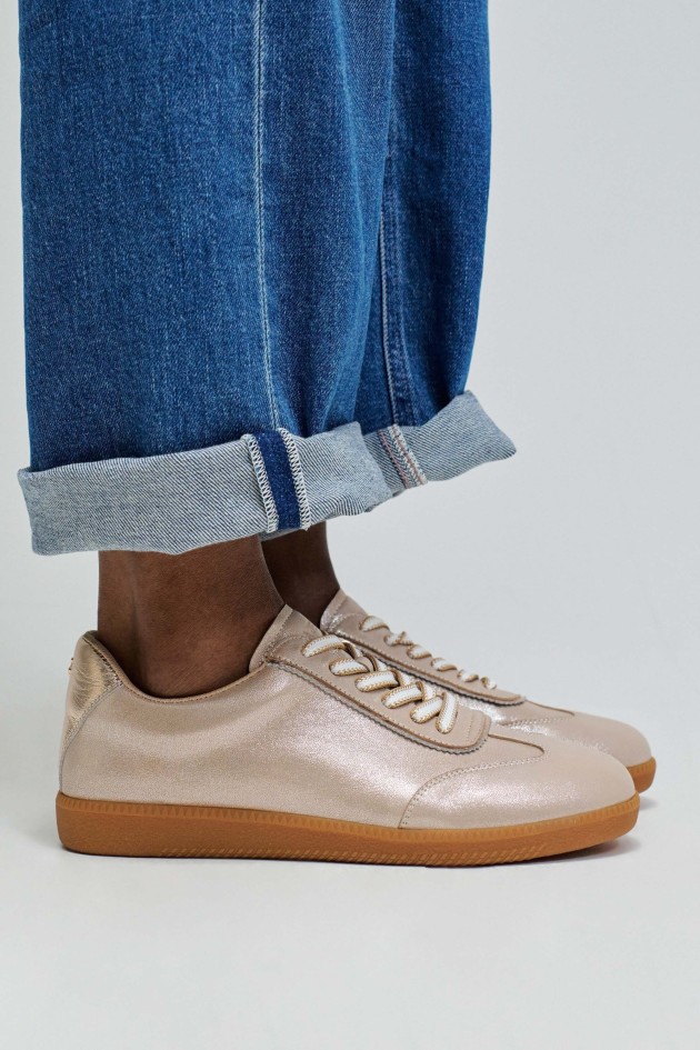 CHAUSSURES EN CUIR