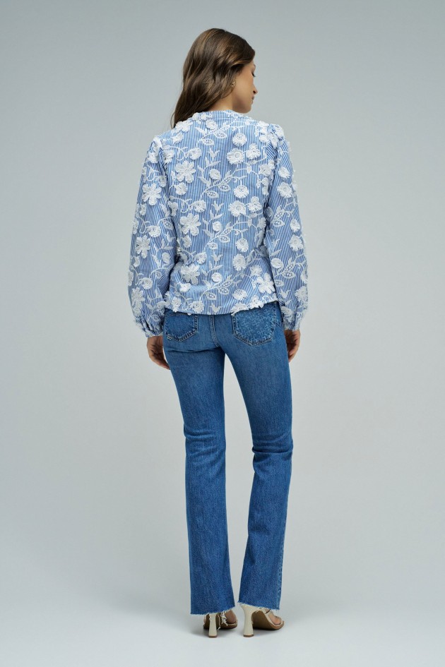 BLUSA COM EFEITO TRIDIMENSIONAL STAR CLUB
