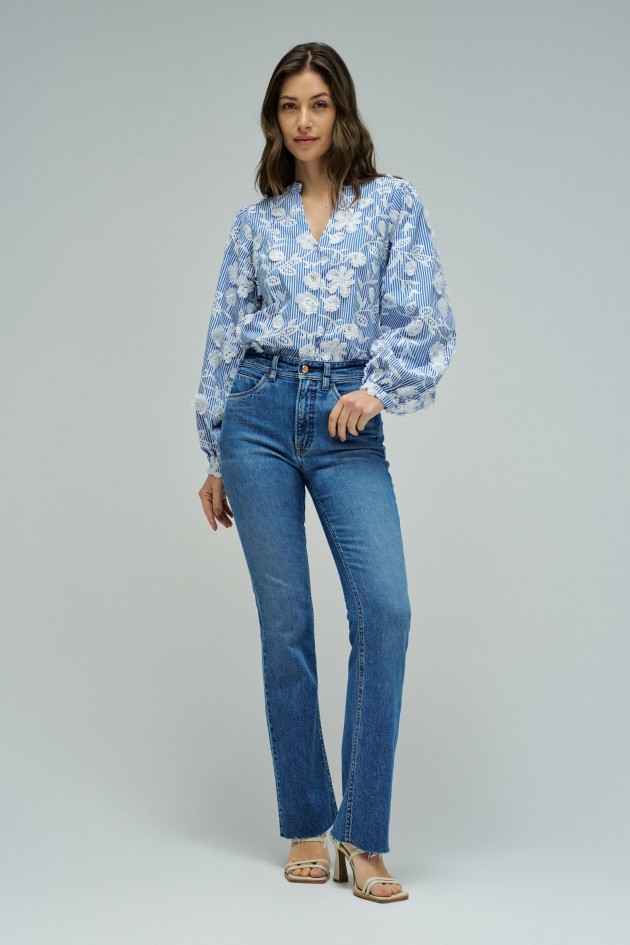 BLUSA COM EFEITO TRIDIMENSIONAL STAR CLUB