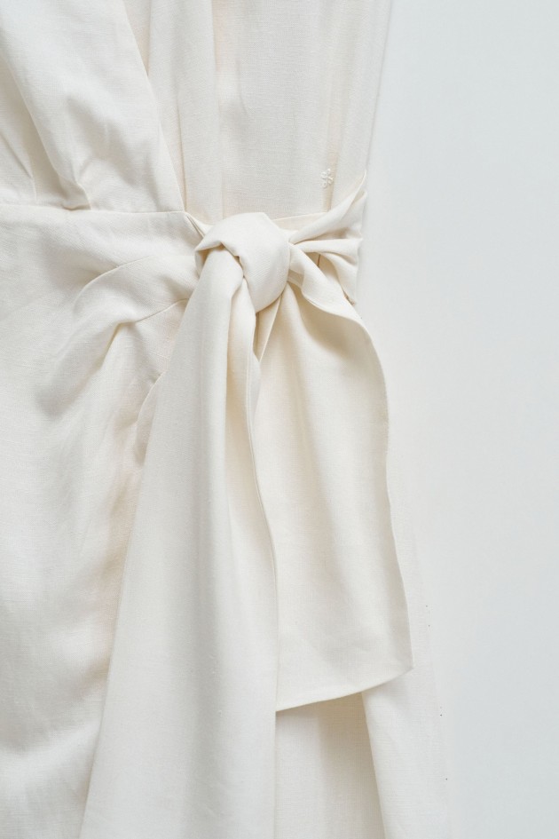 VESTIDO MIDI CON LINO