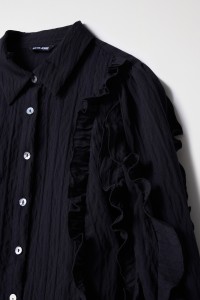 CHEMISE � MANCHES BALLON ET VOLANTS