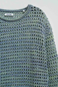 GL�NZENDER STRICKPULLOVER