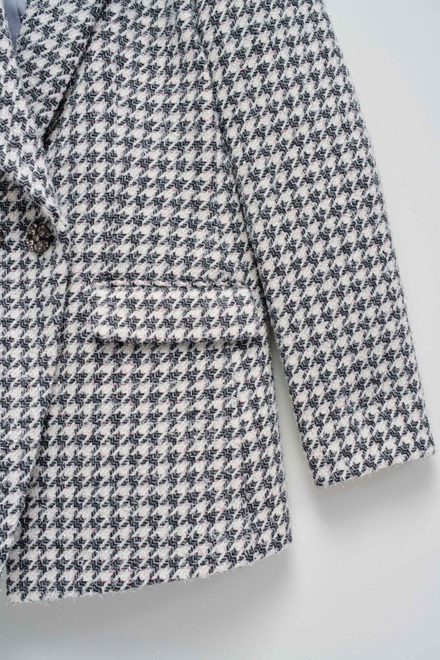 BLAZER DE LANA A CUADROS CON BRILLOS