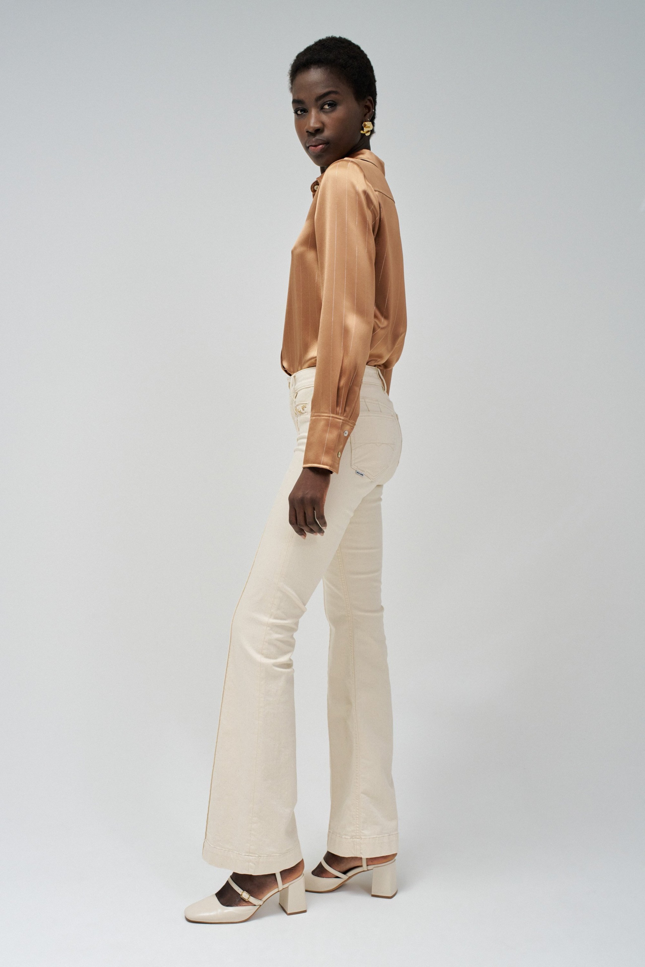 DESTINY PUSH UP FLARE JEANS