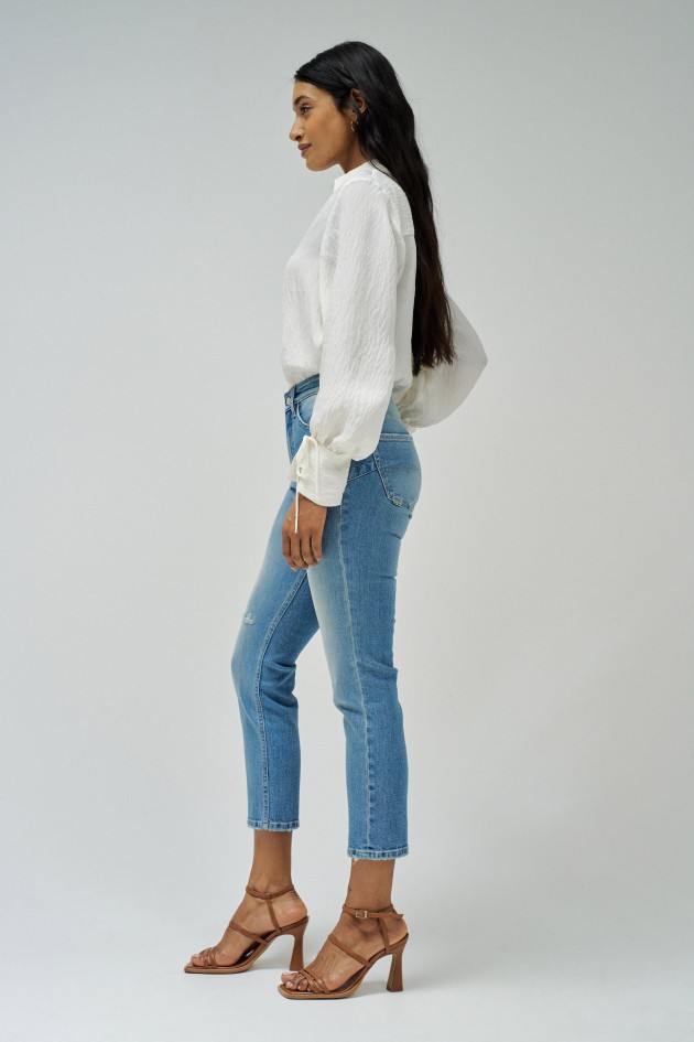 VAQUEROS FAITH PUSH IN CROPPED SLIM
