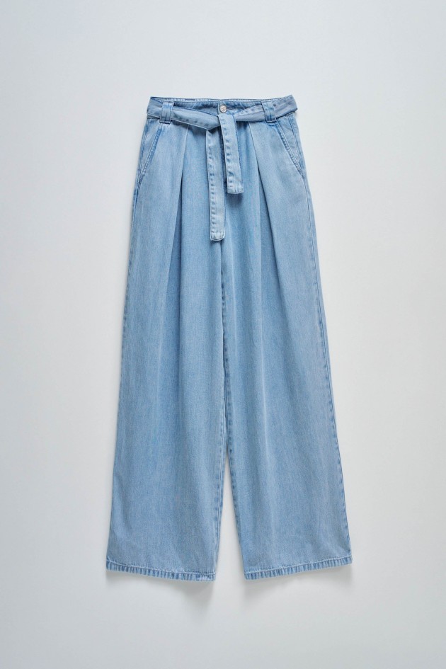 CHINO IN LIGHTDENIM WITH WIDE LEG