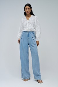 CHINO IN LIGHTDENIM WITH WIDE LEG