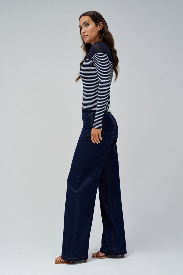 PULLOVER MIT TRANSPARENZ