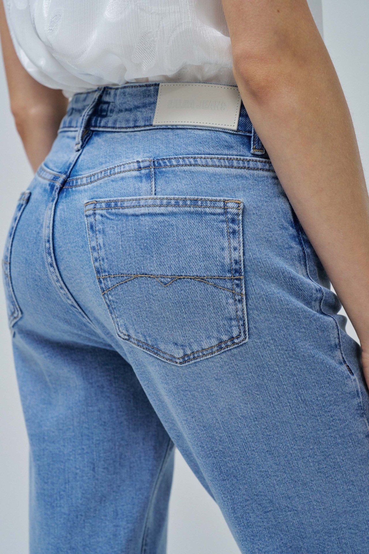 VAQUEROS TRUE CROPPED SLIM